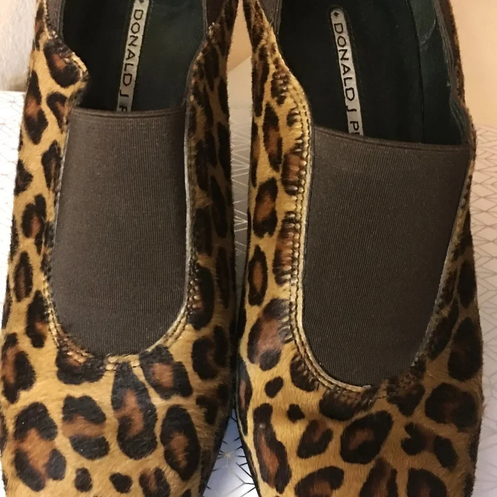 DONALD J PLINER Congo Hair Stiletto Chelsea Boots 🐆🐆 - Picture 5 of 16